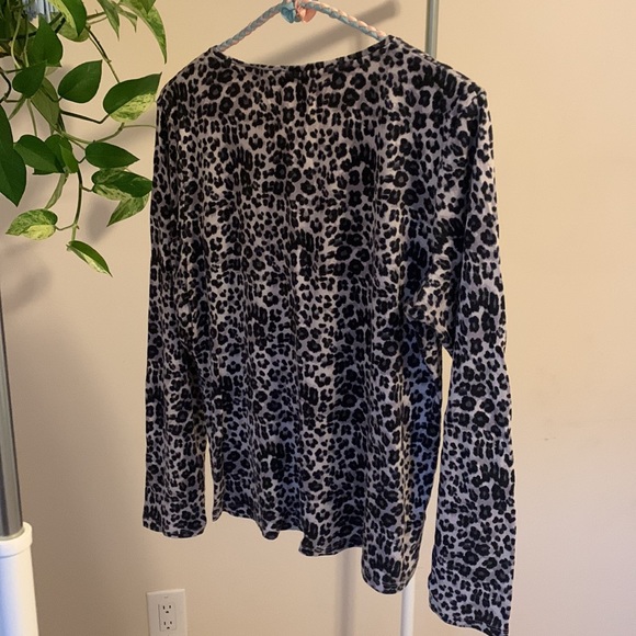 Leopard print long sleeve cotton top - Picture 3 of 6